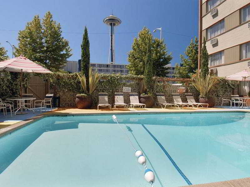 Travelodge By Wyndham Seattle By The Space Needle Exterior photo